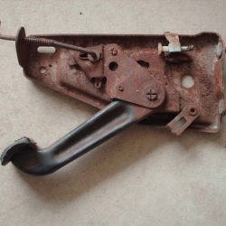 70-72 emerg brake asm