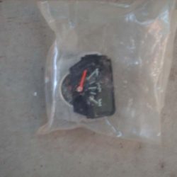 70-72 gas gauge